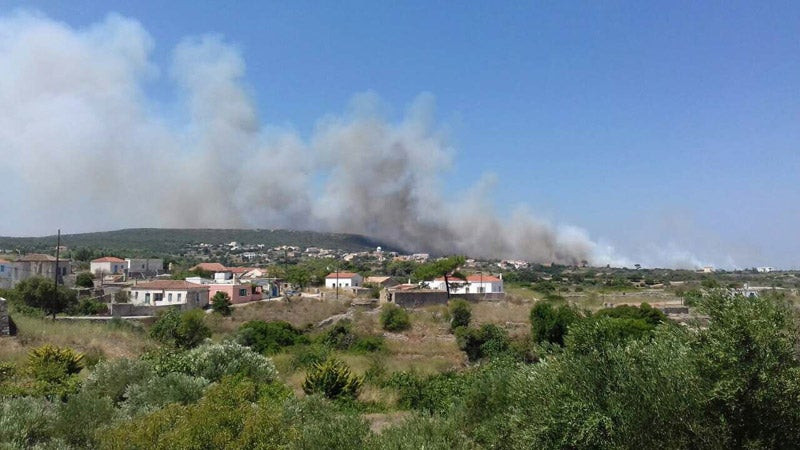 Ολονύχτια μάχη με τις φλόγες στα Κύθηρα -Εκκενώνεται κι άλλο χωριό (εικόνες, βίντεο)